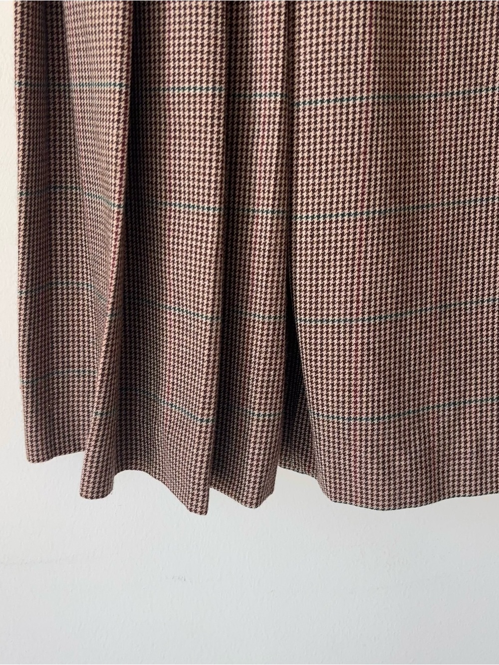 Vintage Ralph Lauren Blue Label 100% Wool Houndstooth Skirt Sz 8 Pleated MiUSA - Picture 9 of 16